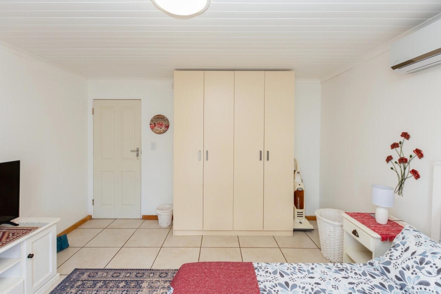 3 Bedroom Property for Sale in Laaiplek Western Cape